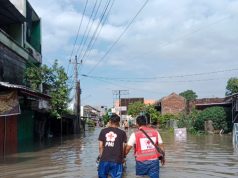 PMI Solo Turun Tangan! Ambulans, Air Bersih, dan Relawan Dikerahkan ke 8 Kelurahan Terdampak Banjir