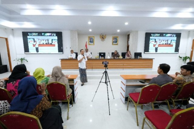 Solo Kekurangan Guru karena Pensiun, 170 Mahasiswa FKIP UNS Diterjunkan Magang ke Sekolah